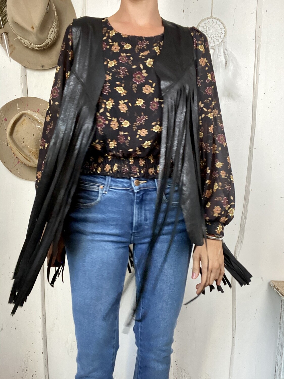 Old style vest Black