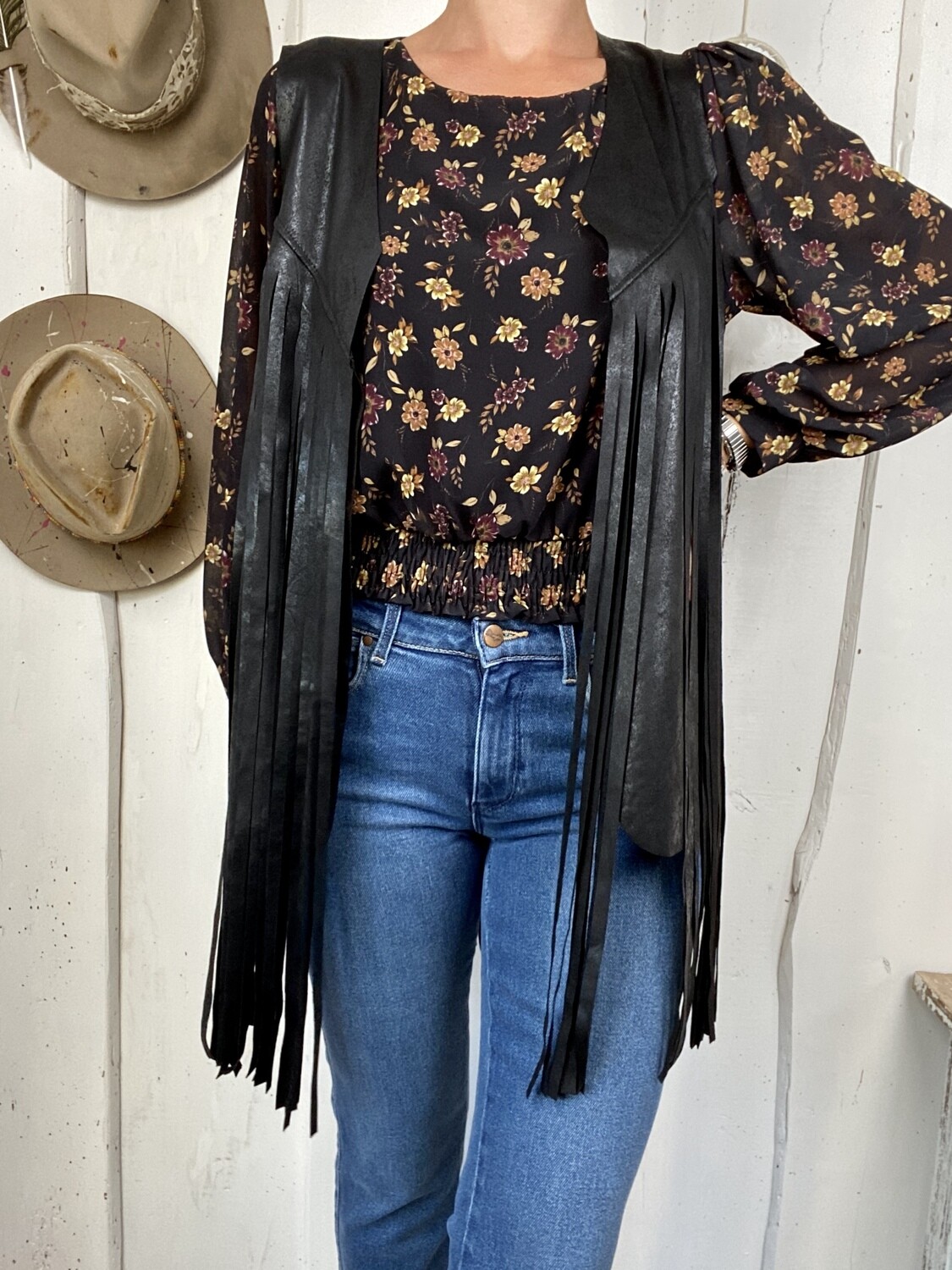 Old style vest Black
