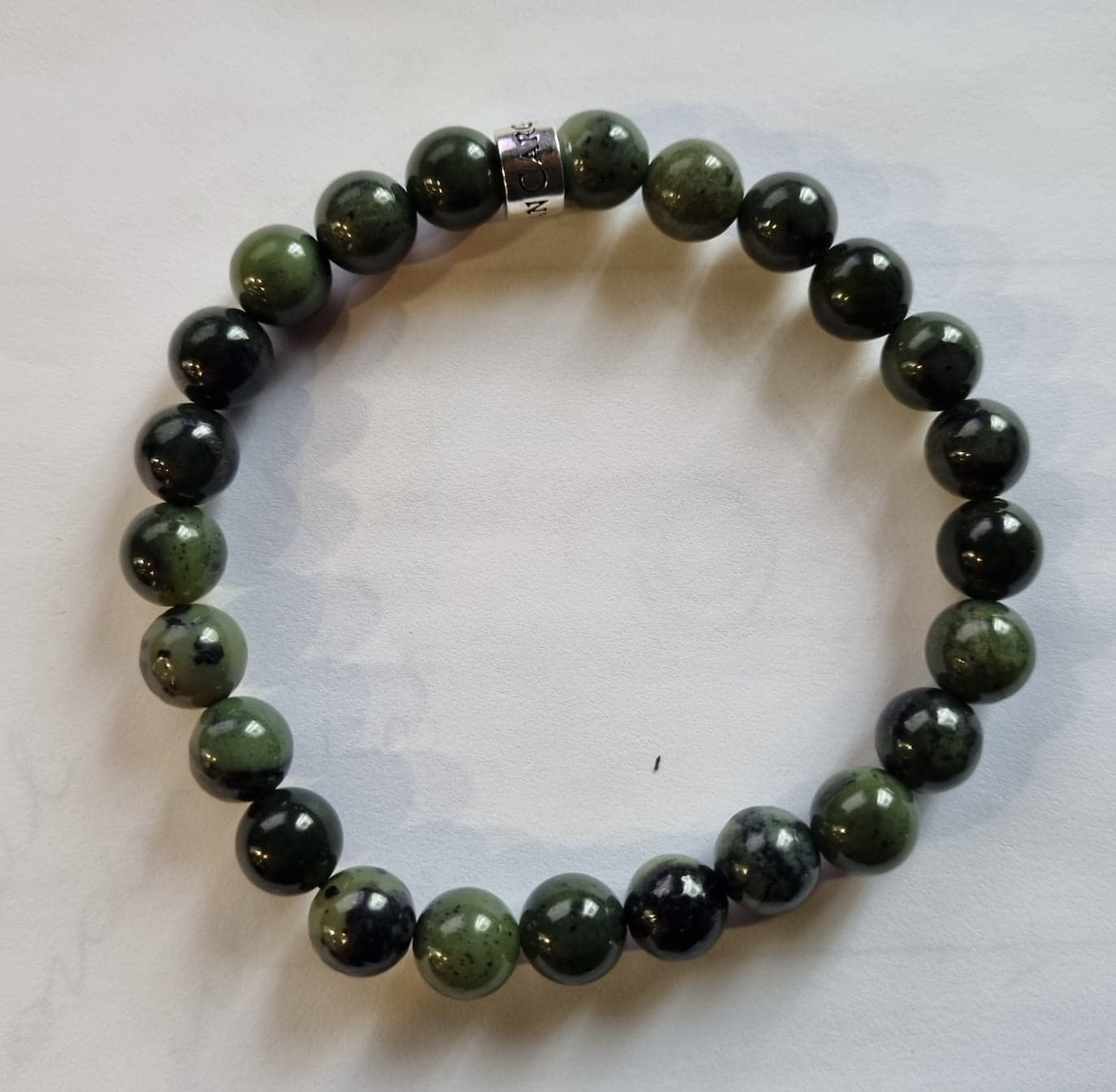 Groene jade kogelarmband
