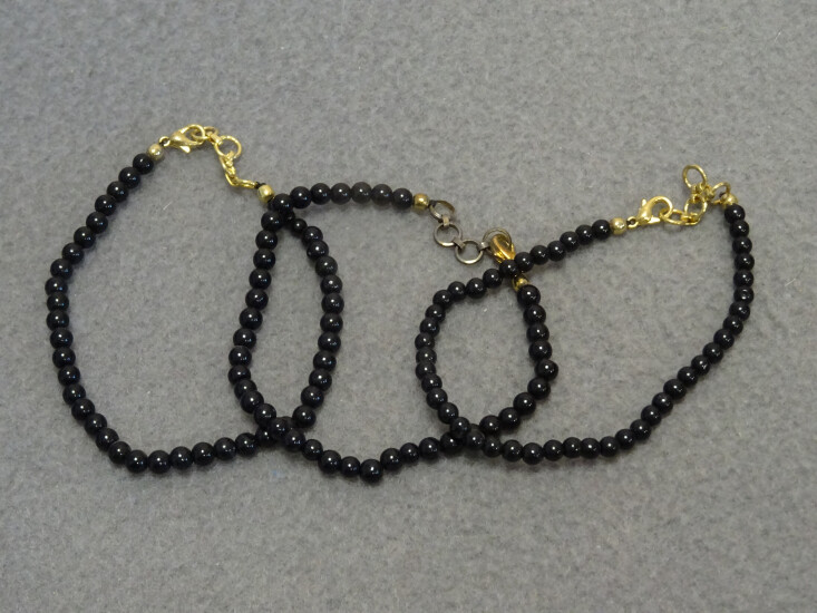 Zwarte toermalijn kogelarmband