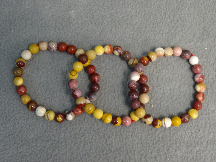 Mookaiet kogelarmband