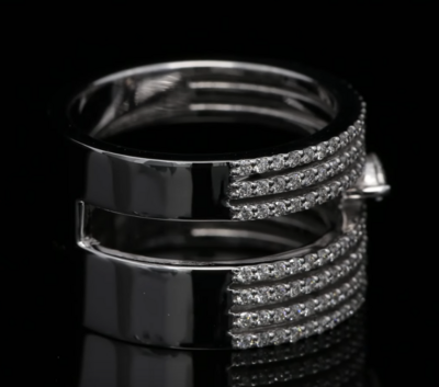 18 Kt witgouden ring