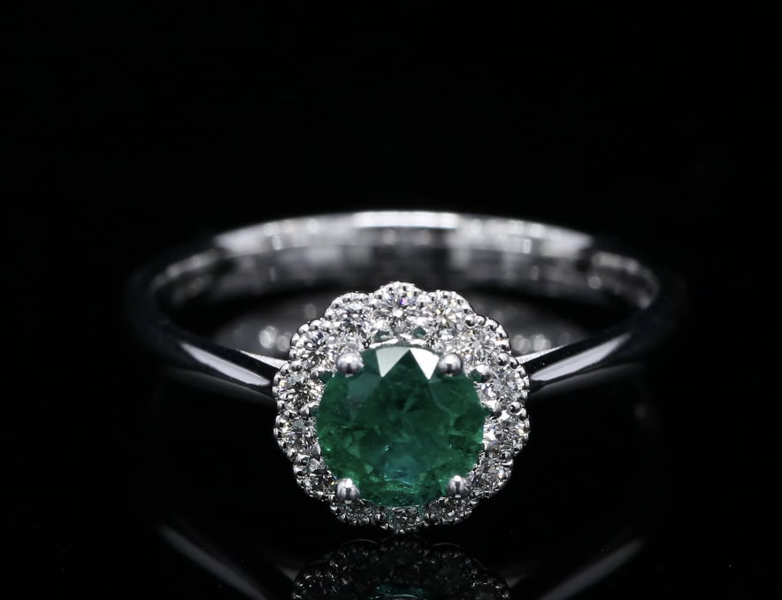 18 Kt witgouden ring