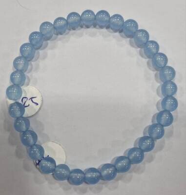 Lichtblauwe agaat kogelarmband
