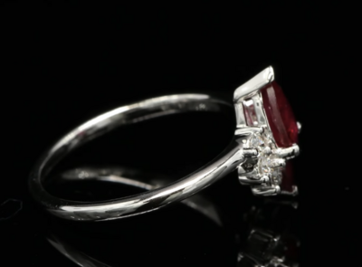 18 Kt witgouden ring