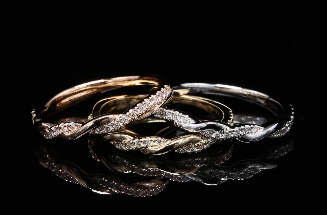 18 Kt geel/wit/roségouden ring