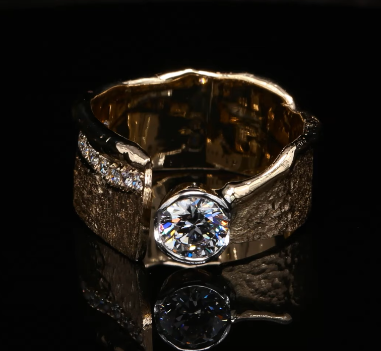 18 Kt bicolor geel/witgouden ring