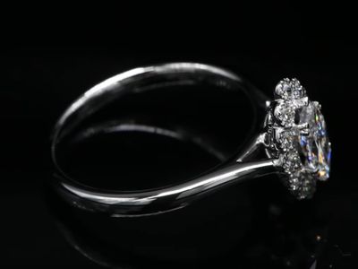 18 Kt witgouden ring