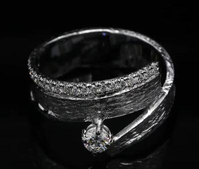 18 Kt witgouden ring