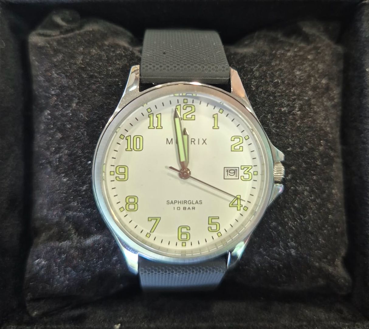 Mutrix horloge