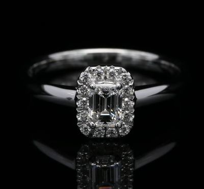 18 Kt witgouden ring