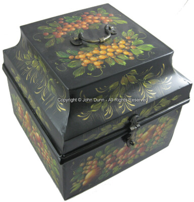 Sq Dome Fruit Box (Antique Tin)