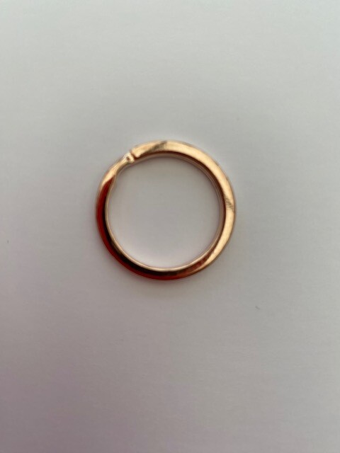 Sleutelring roze/gold-kleurig 25 mm