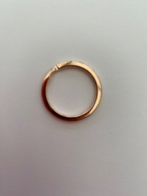 Sleutelring roze/gold-kleurig 25 mm