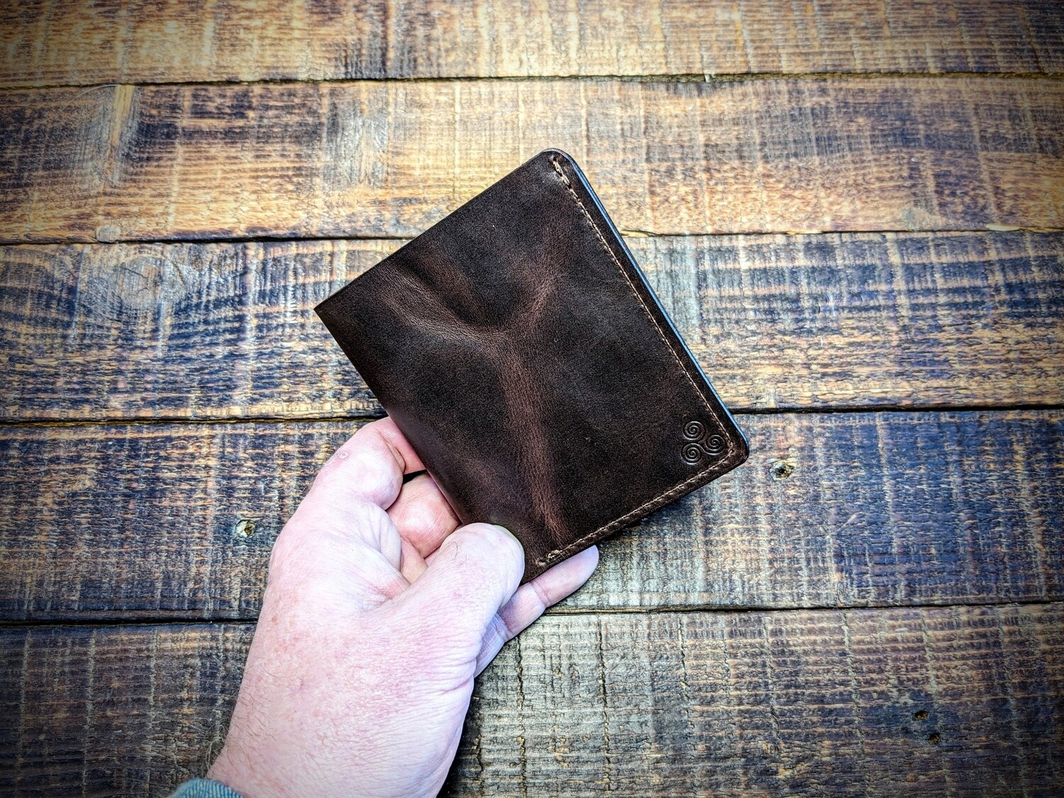 Medium Bifold Wallet (Vintage Dark Brown)
