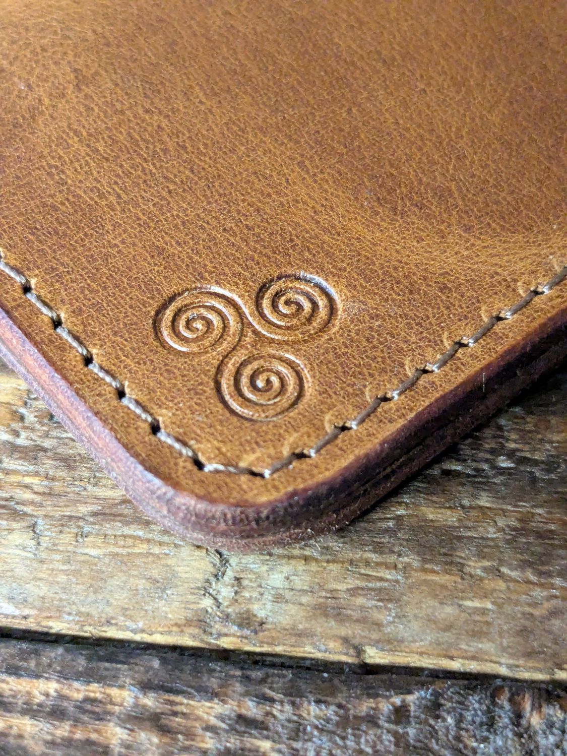 Large Bifold Wallet (Vintage Brown)
