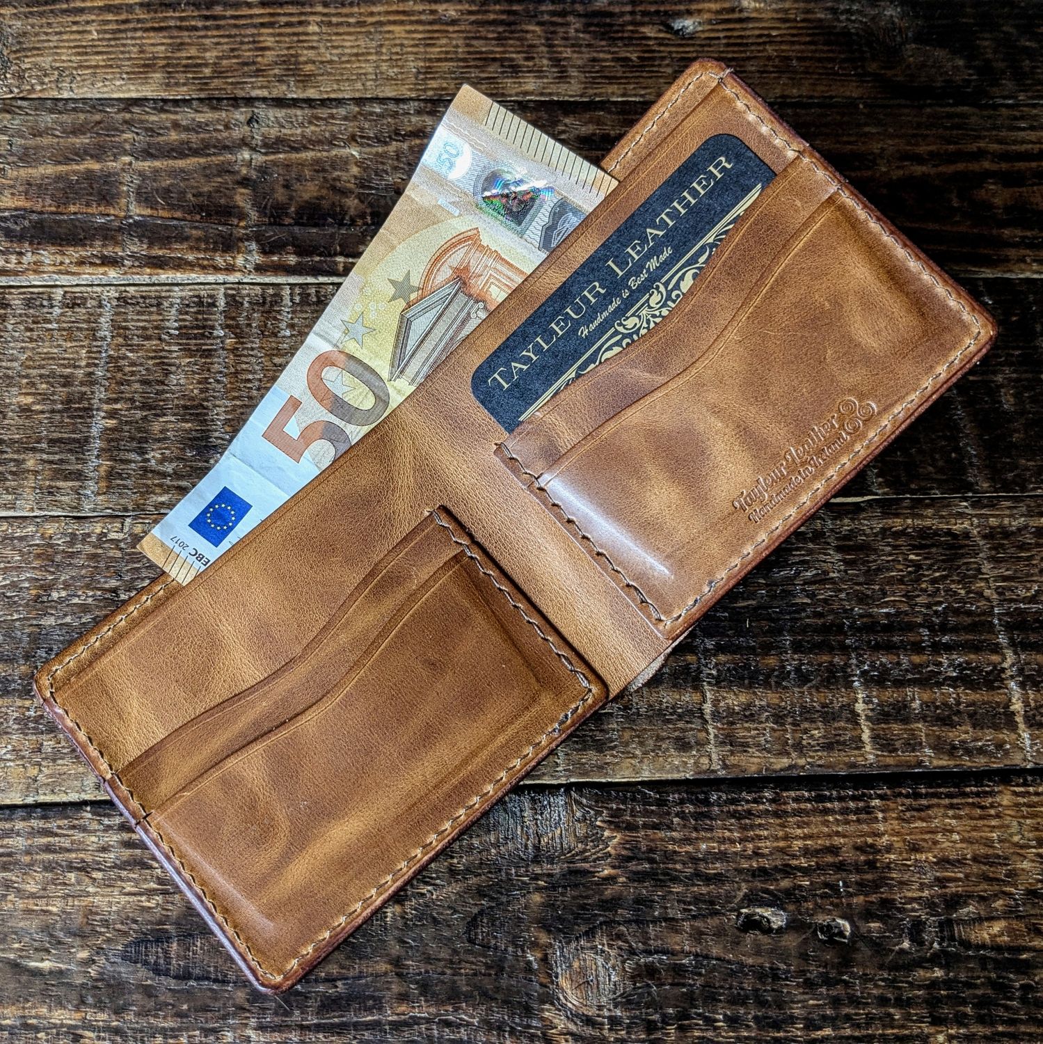 Large Bifold Wallet (Vintage Brown)