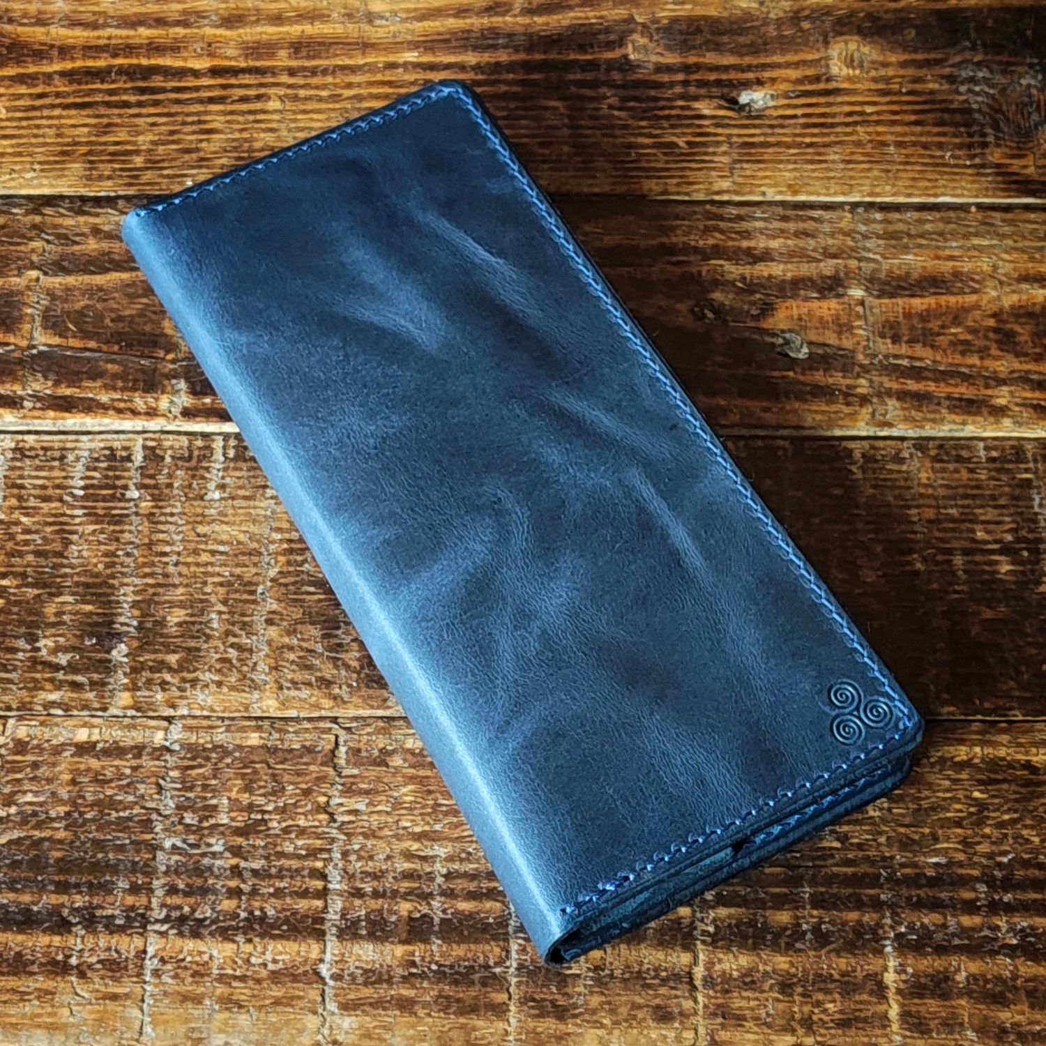 The Eiru (Rustic Blue)