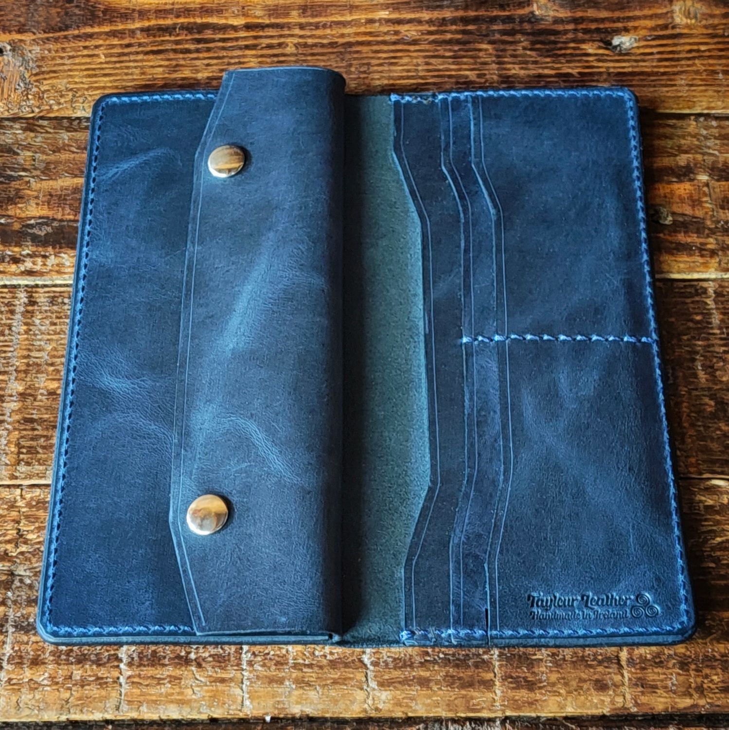 The Eiru (Rustic Blue)