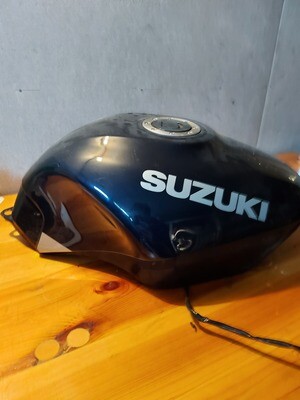 Tank Suzuki