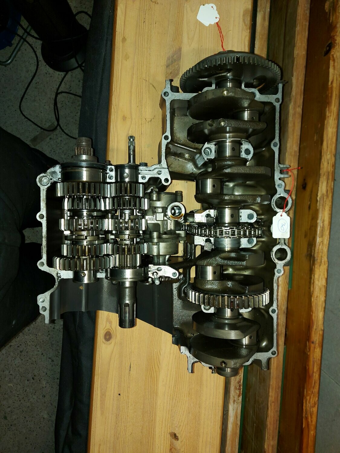 Getriebe und K. Welle. Suzuki GSX-R 1100.