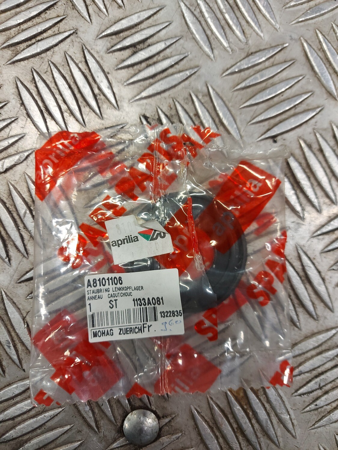 Staubring Lenkkopflager A8101106