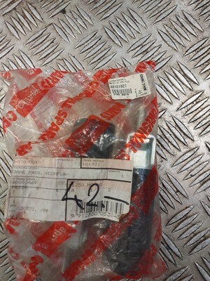 Fussrasterpaar CLA 50 Sozius AP8101921