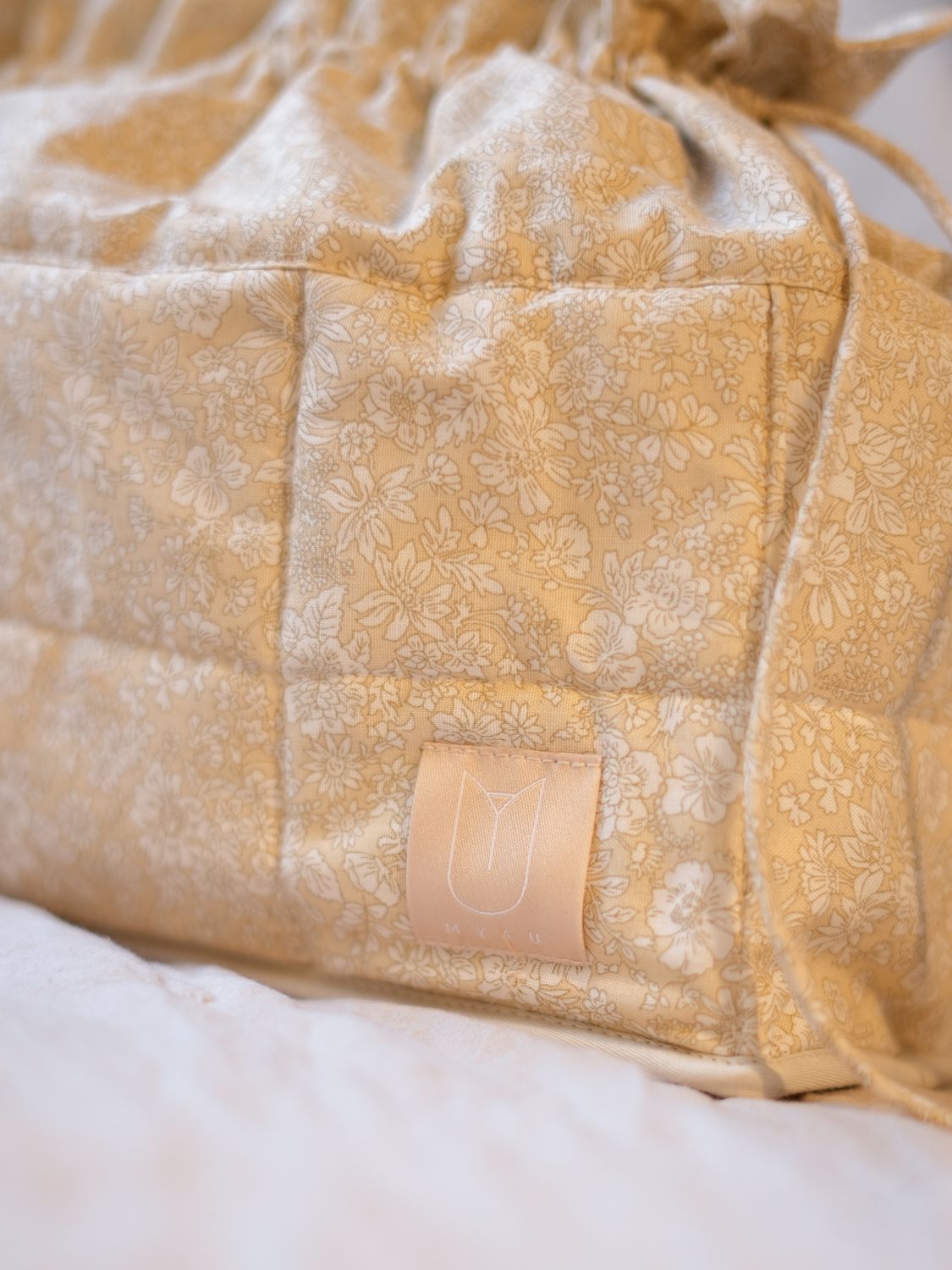 Multi-purpose bag L / Emily Belle Lasenby