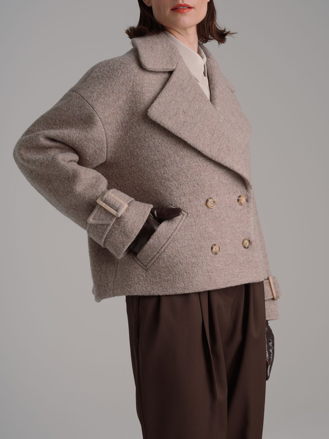 Wool Coat Short light brown