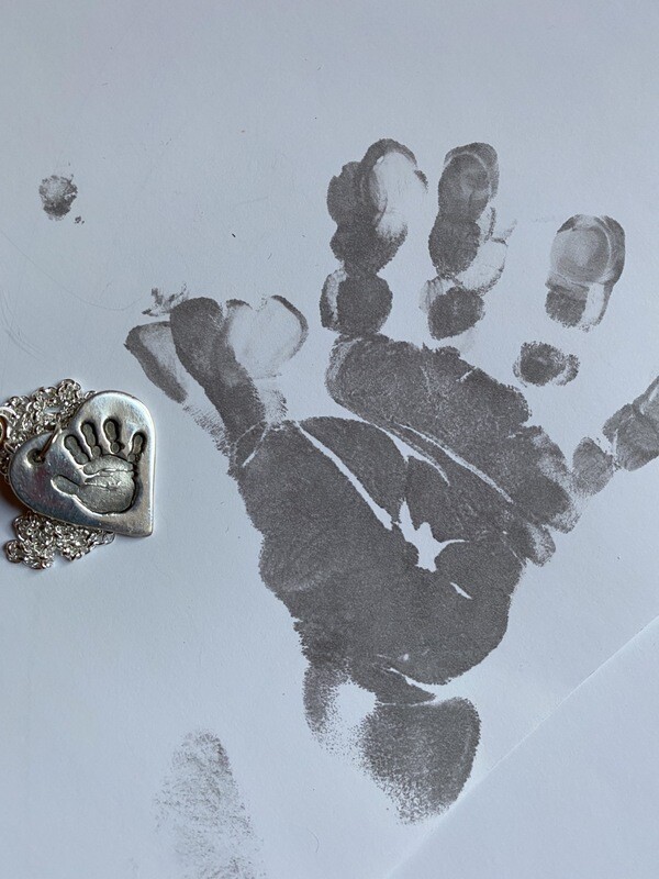 Handprint/Footprint Necklace 2.5-3cm