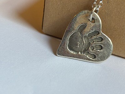 Handprint/Footprint Necklace 2.5-3cm