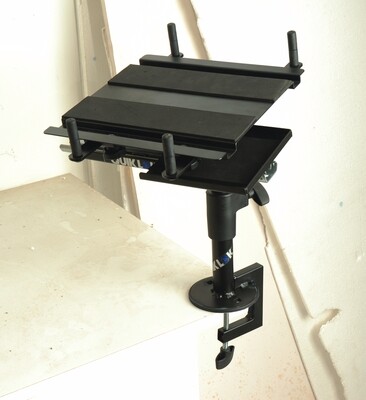 Quik Lok LPHT Table-mount laptop holder with mouse tray and locking system - Black