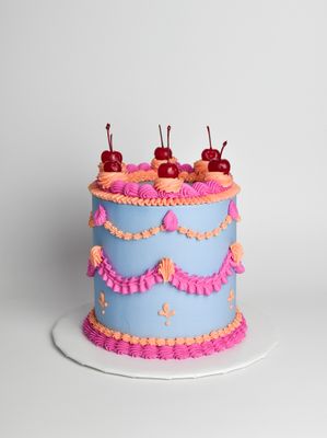 Vintage Piping Cake