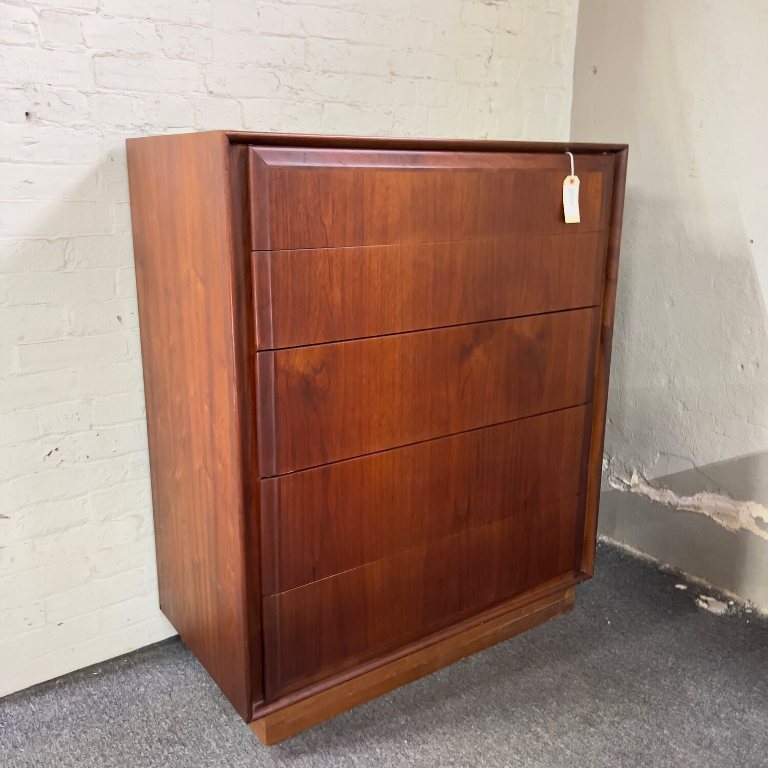 Dillingham Highboy
