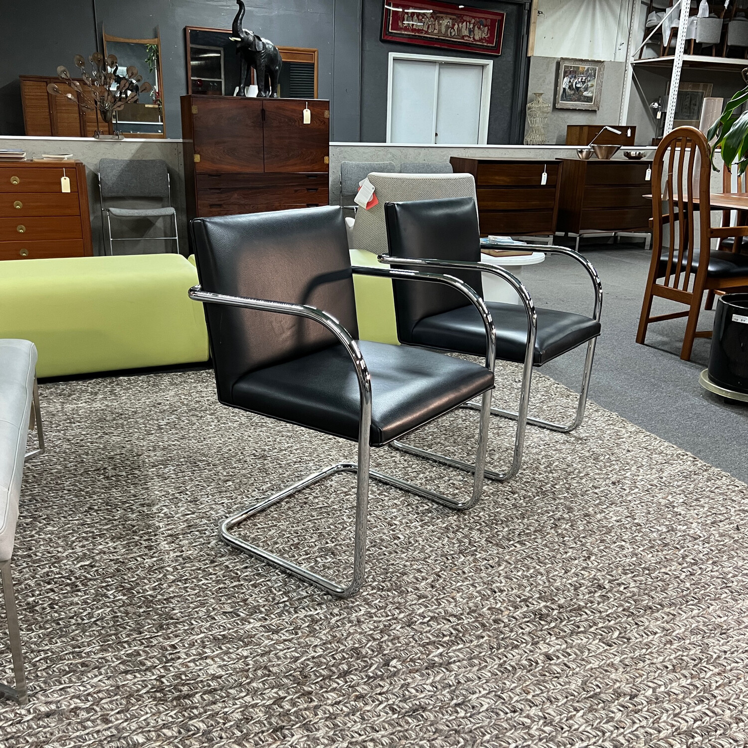 Mies Van Der Rohe Brno Tubular Armchair