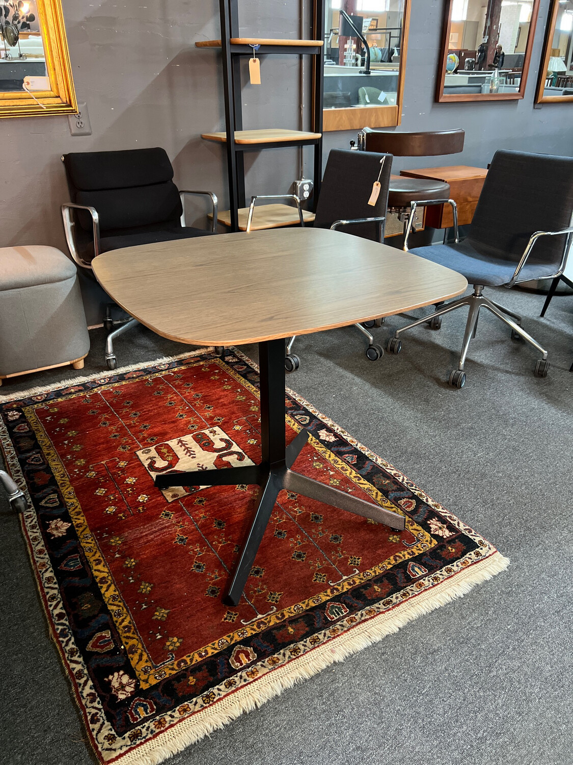 Knoll AutoStrada Cafe Table