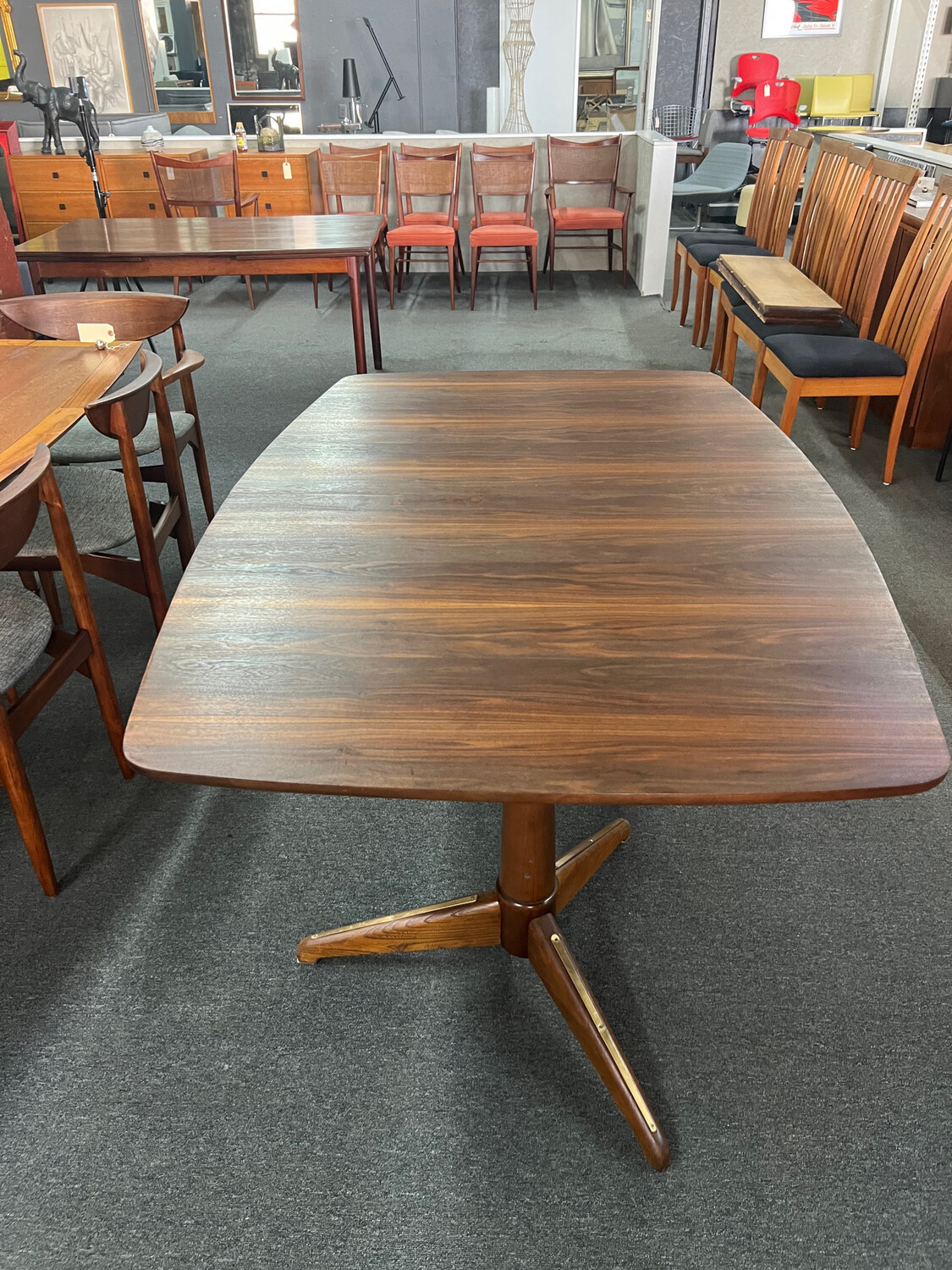 Pedestal Base Walnut Dining Table