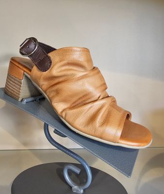 JO&amp;COCO BALI TAN SANDAL