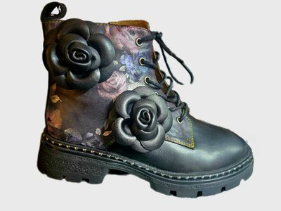 LE FLOWER BOOTIE LVC-2 BLK