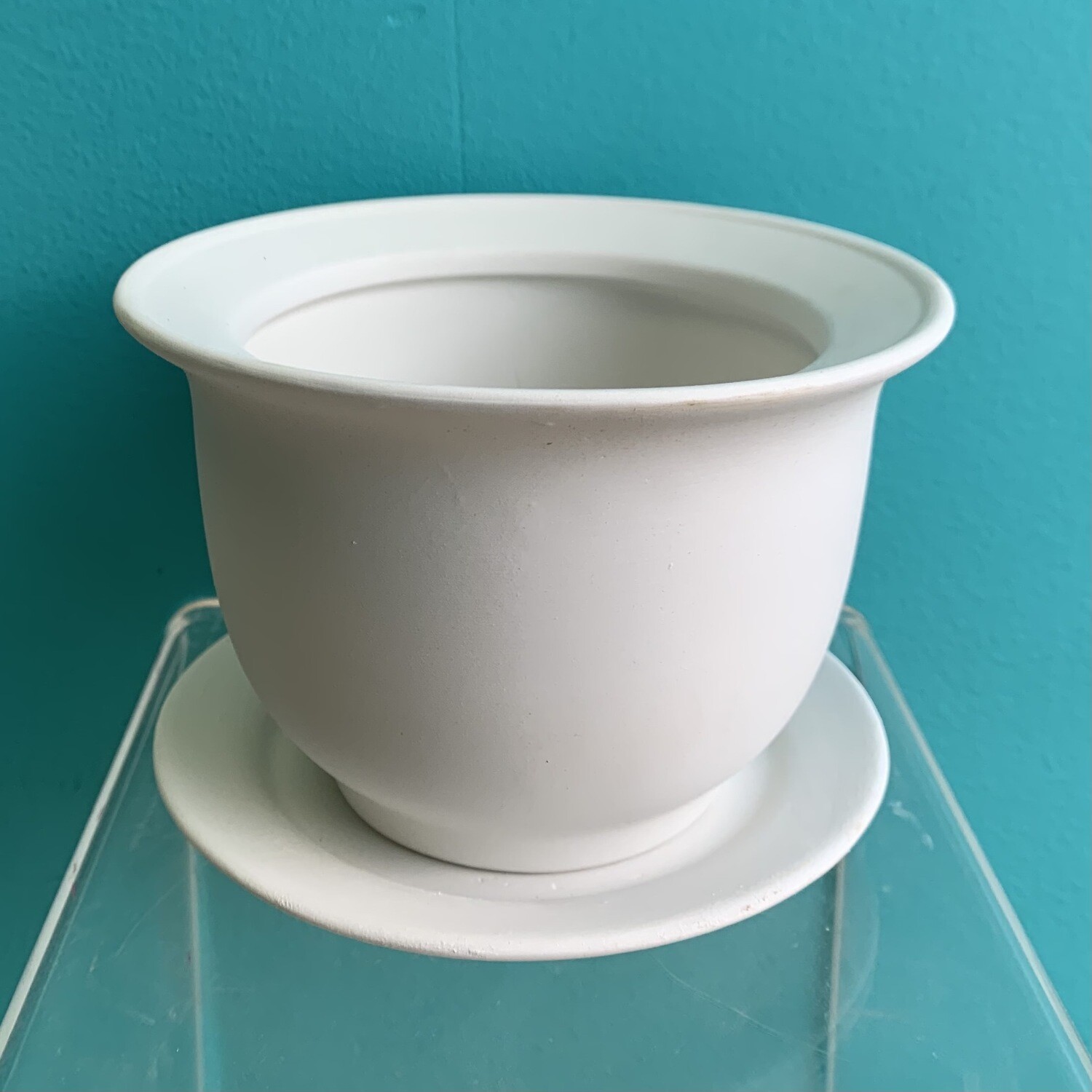 Small Flared Flower Pot W/ Saucer Small Flared Flower Pot W/ Saucer