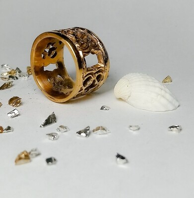 Anello fascia traforata "Dante e Beatrice" in bronzo.