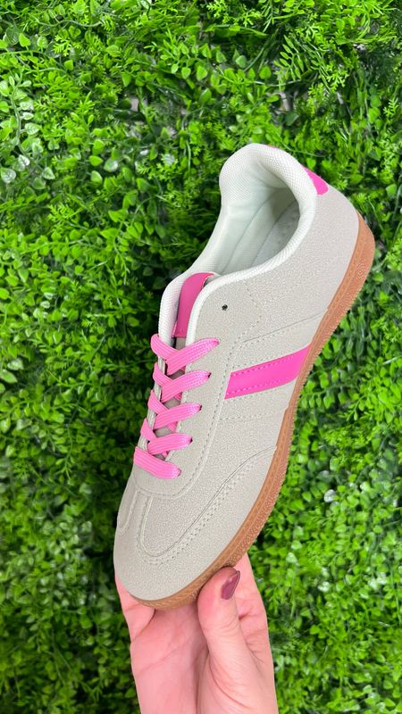 Sage Green & Pink Fahion Trainer