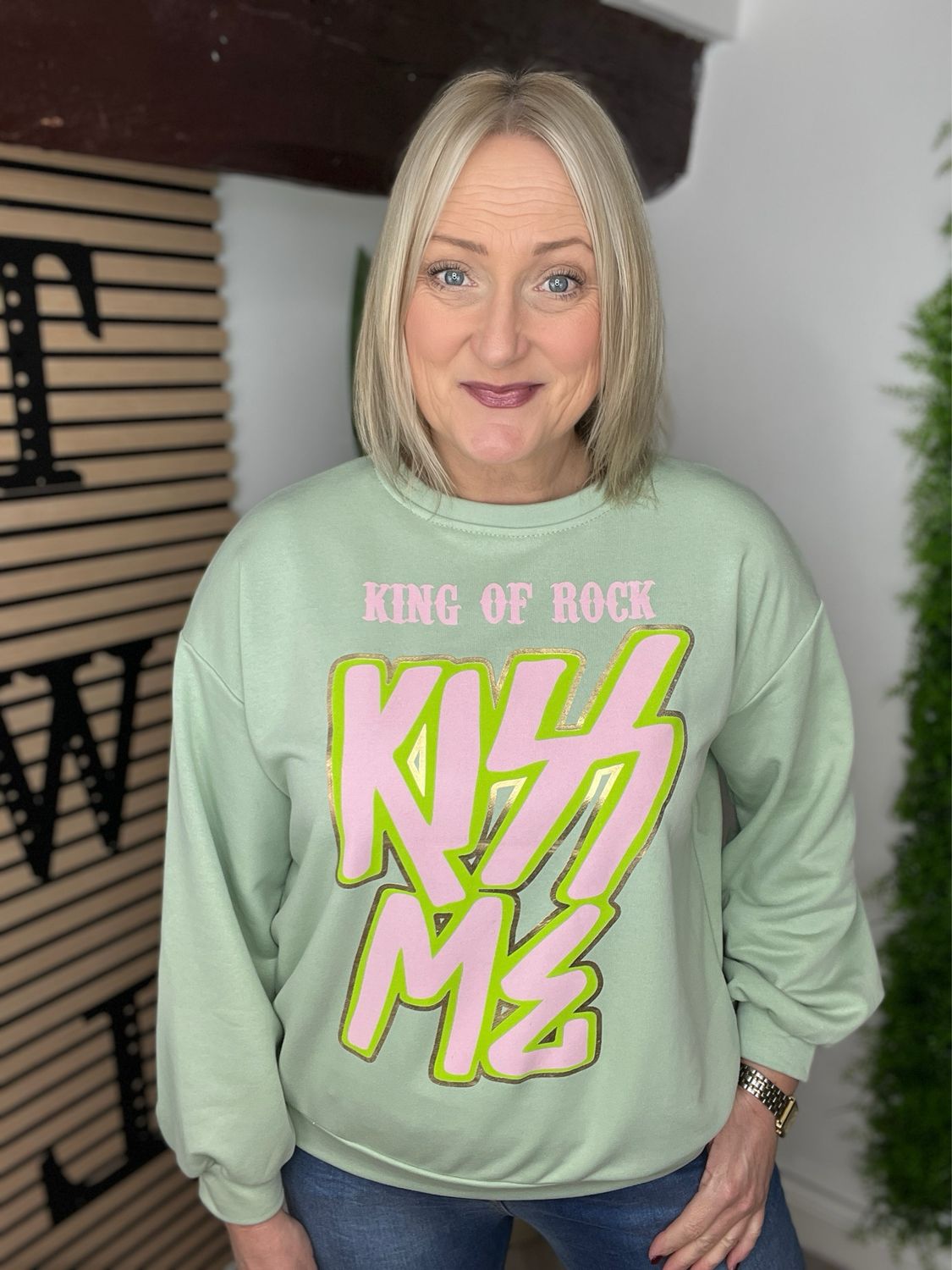 KISS ME Sweatshirt - Green SALE NONE RETURNABLE