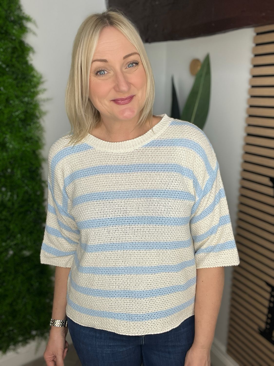 Light Knit With Stripe - Light Blue