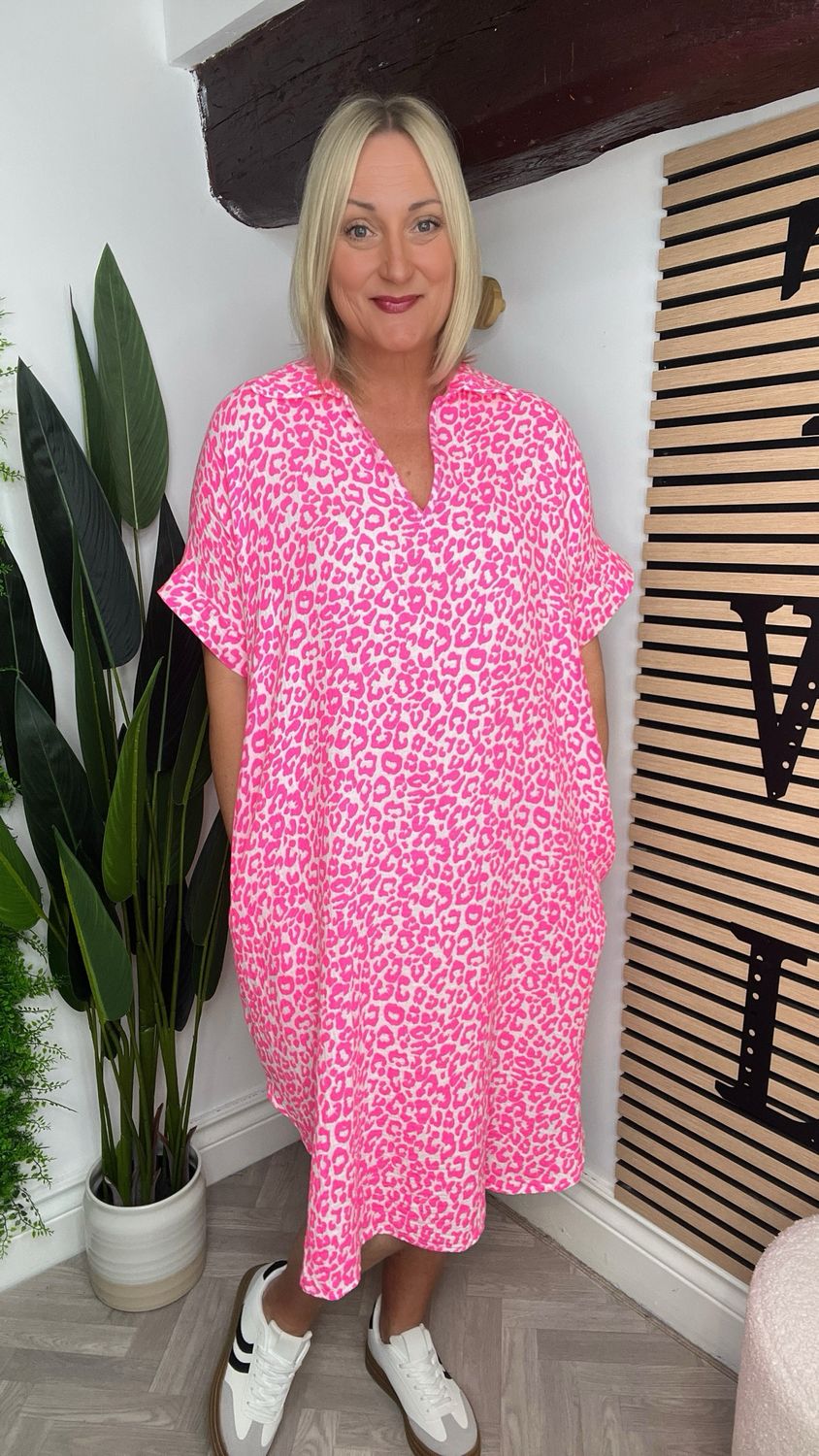Waffle Leopard Dress - Neon Pink