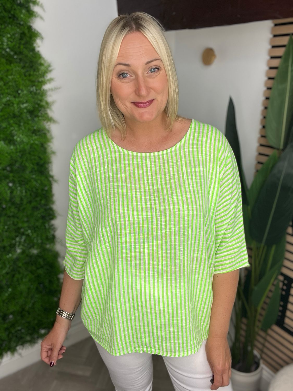Box Fit Top - Stripe White & Green