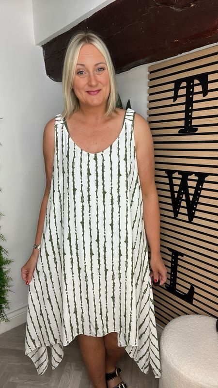 Side Dip Hem Summer Dress - Khaki