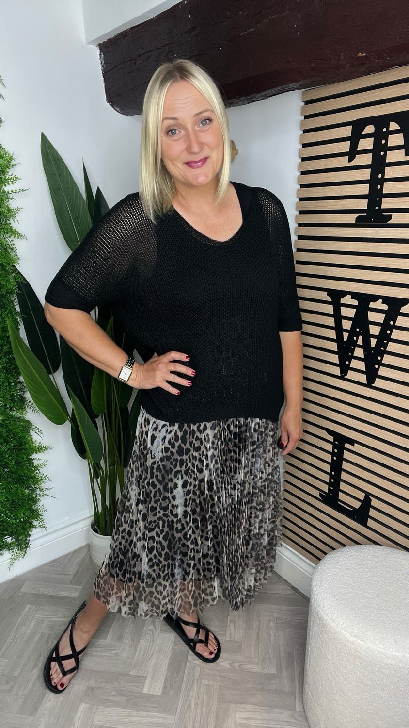Animal Pleat Skirt Dress With Fine Knit Overlay
