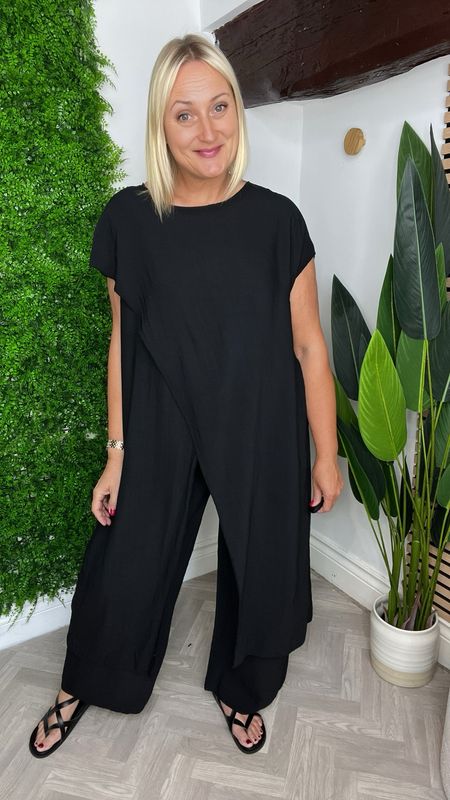 Elongated Cross Front Co-ord - Black