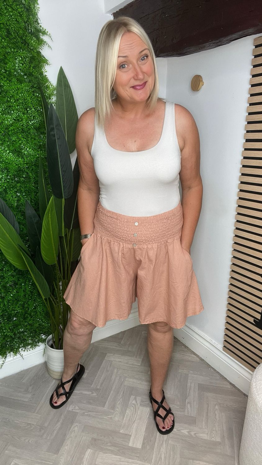 Palazzo Linen Blend Shorts - Melba Blush